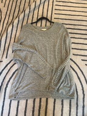 H&M Light Gray Crewneck Sweater with Pearl Sleeve Trim